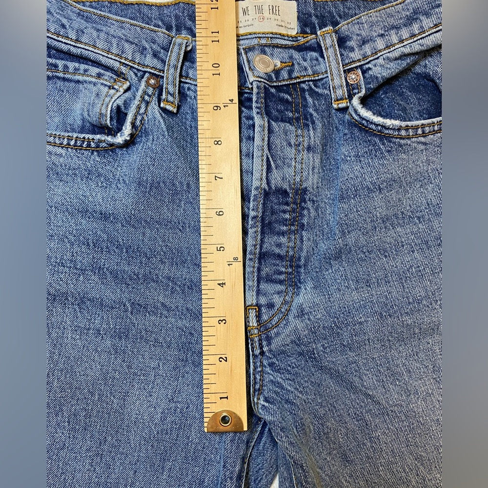 Free People Jeans Women's Size 28 Blue Denim Medium Wash Button Fly Distressed - Picture 8 of 10